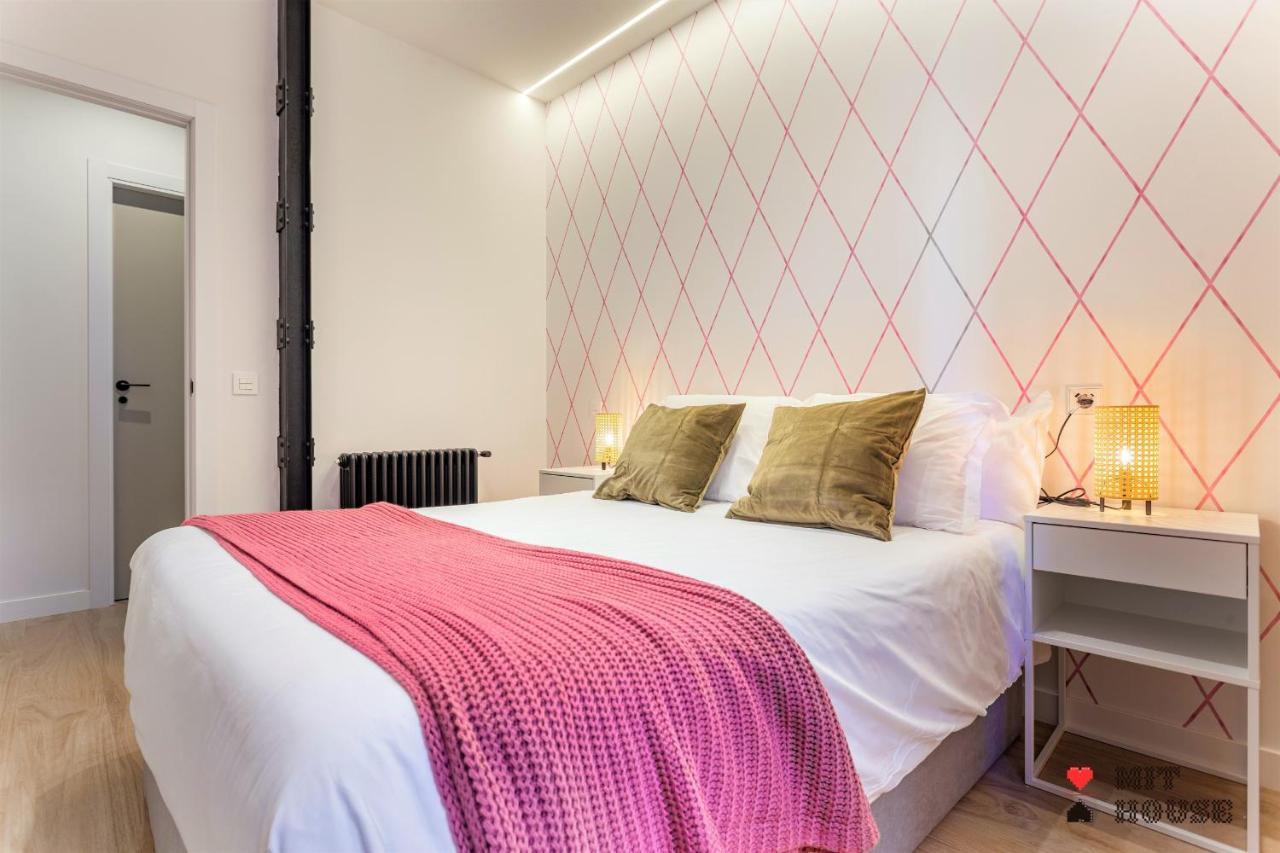 4 Ways En Madrid Apartman Kültér fotó