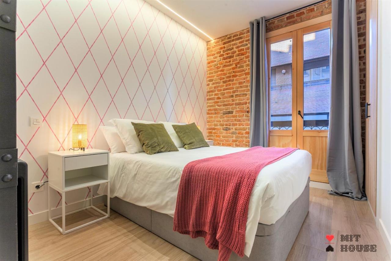 4 Ways En Madrid Apartman Kültér fotó