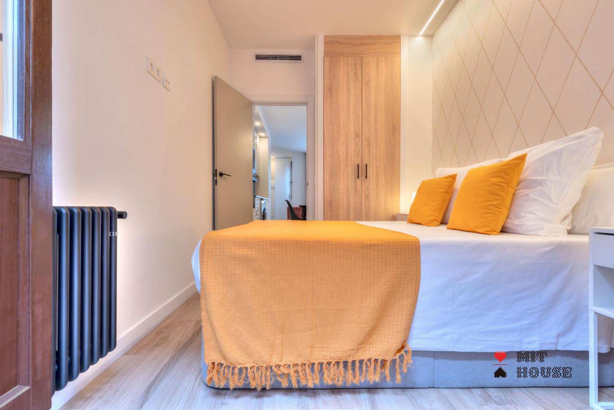 4 Ways En Madrid Apartman Kültér fotó